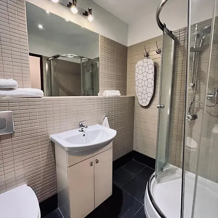 Railway Station Apartment *