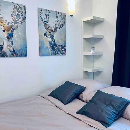 Lägenhet Railway Station