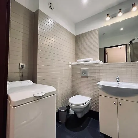 Lägenhet Railway Station *